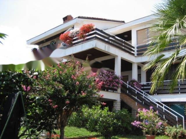 Дом в Опатии, Хорватия, 427 м² - фото 1