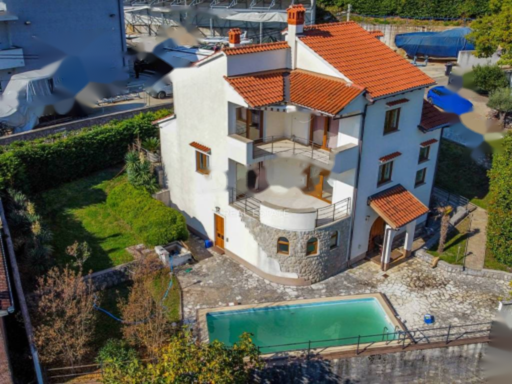 Дом в Опатии, Хорватия, 120 м² - фото 1