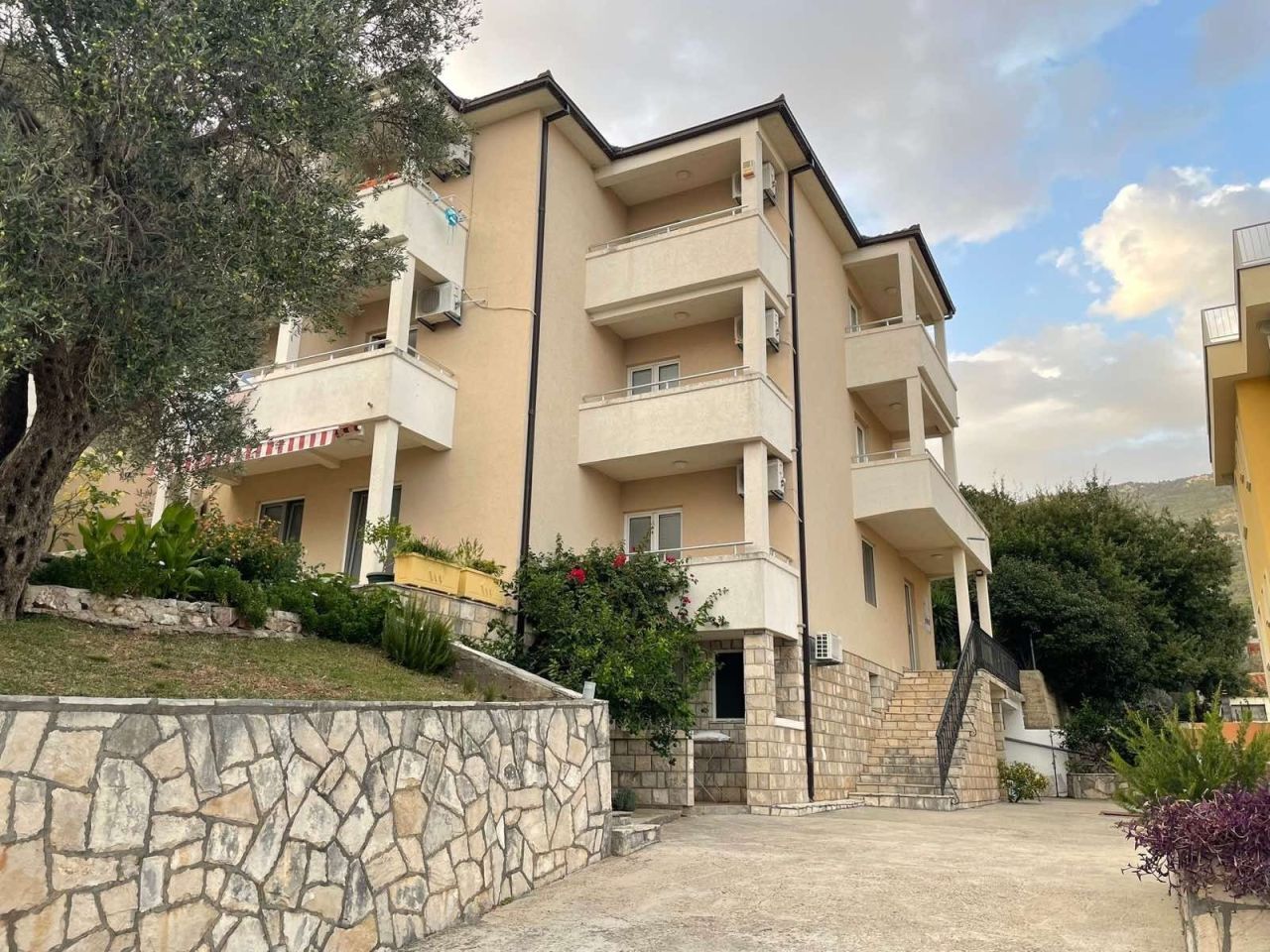 Отель, гостиница в Будве, Черногория, 621 м² - фото 10