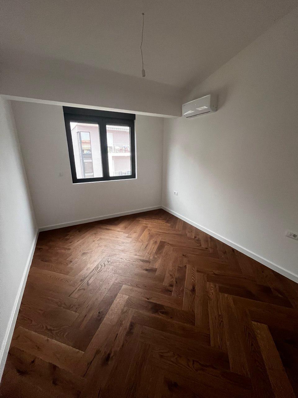 Квартира в Тивате, Черногория, 33 м² - фото 1