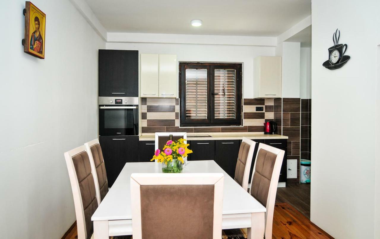 Отель, гостиница в Тивате, Черногория, 525 м² - фото 5