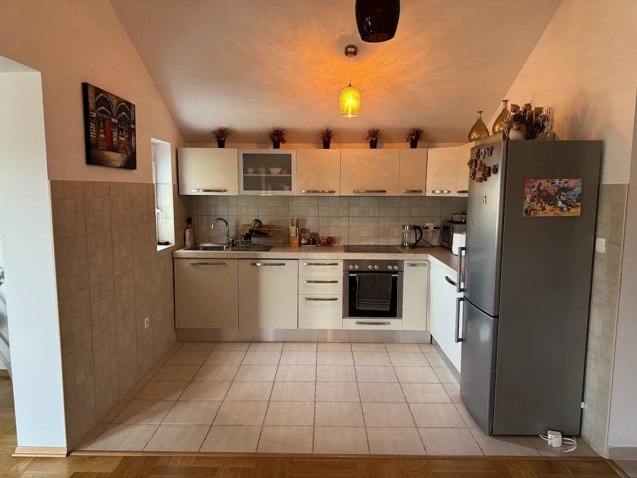 Квартира в Тивате, Черногория, 92 м² - фото 17