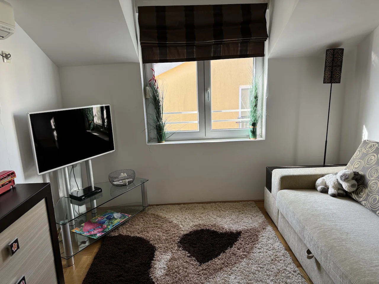 Квартира в Тивате, Черногория, 92 м² - фото 14