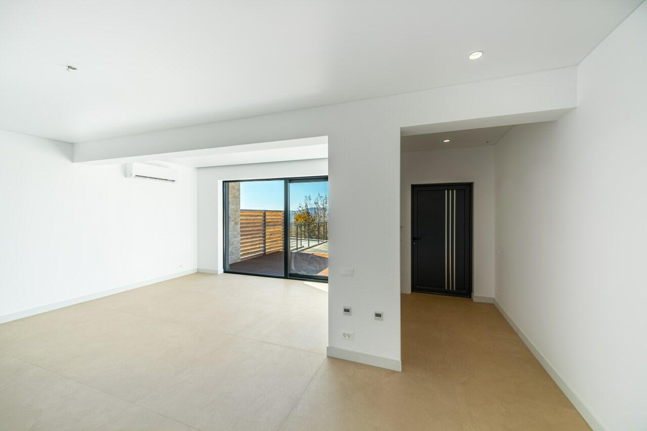 Дом в Каваче, Черногория, 130 м² - фото 5