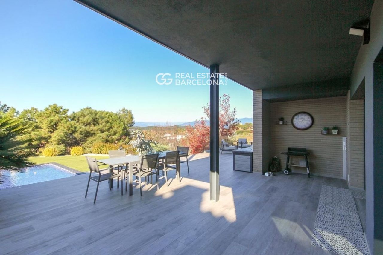 Дом в Барселоне, Испания, 537 м² - фото 7