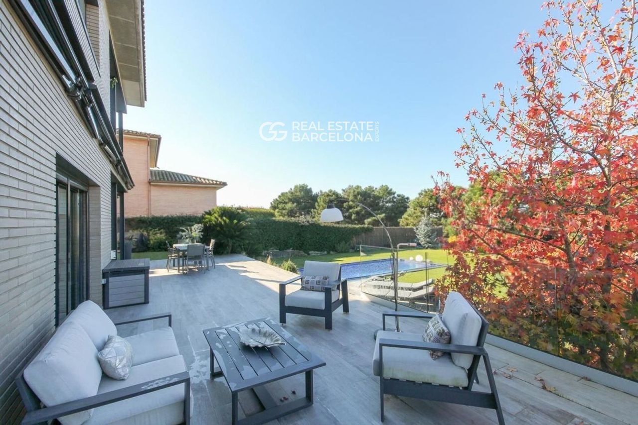 Дом в Барселоне, Испания, 537 м² - фото 12