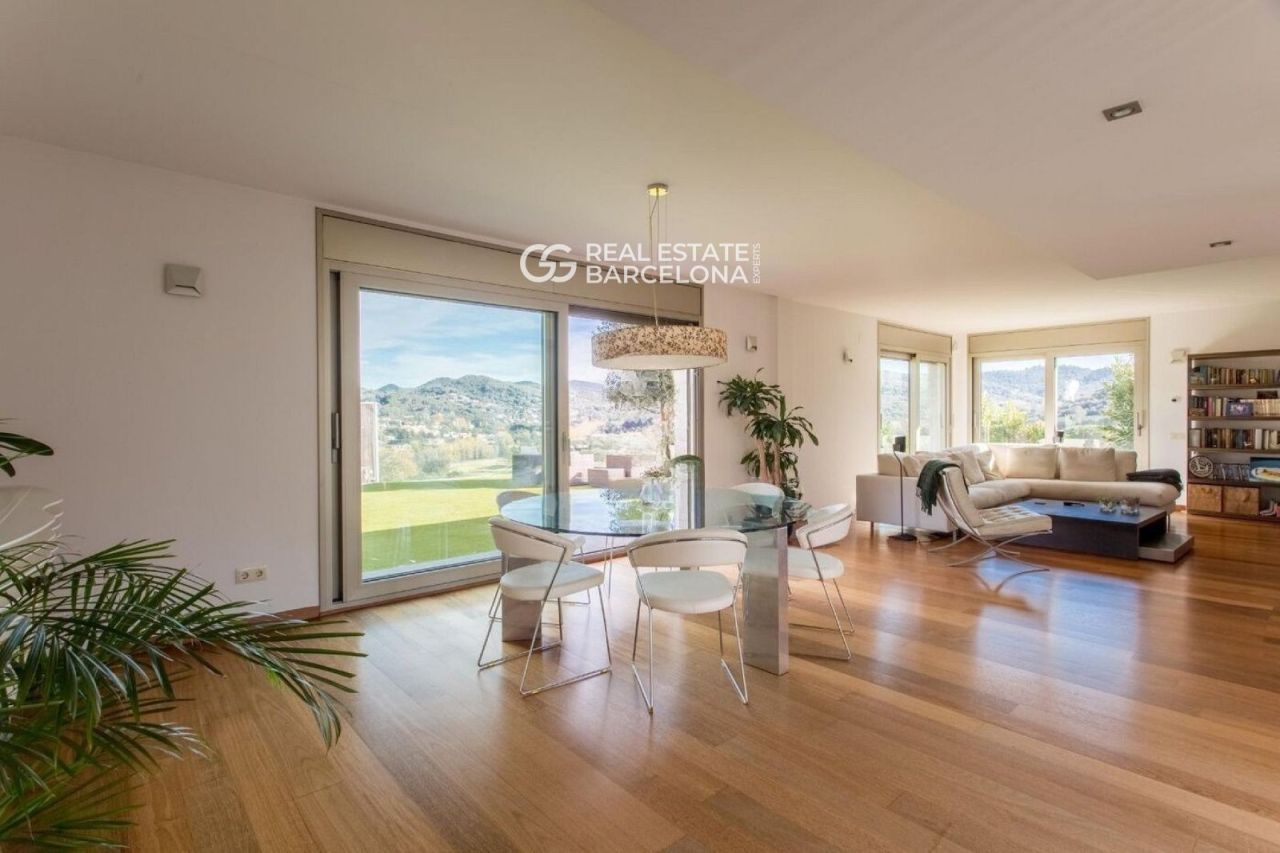 Дом Barcelona, Vallromanes, Испания, 354 м² - фото 15