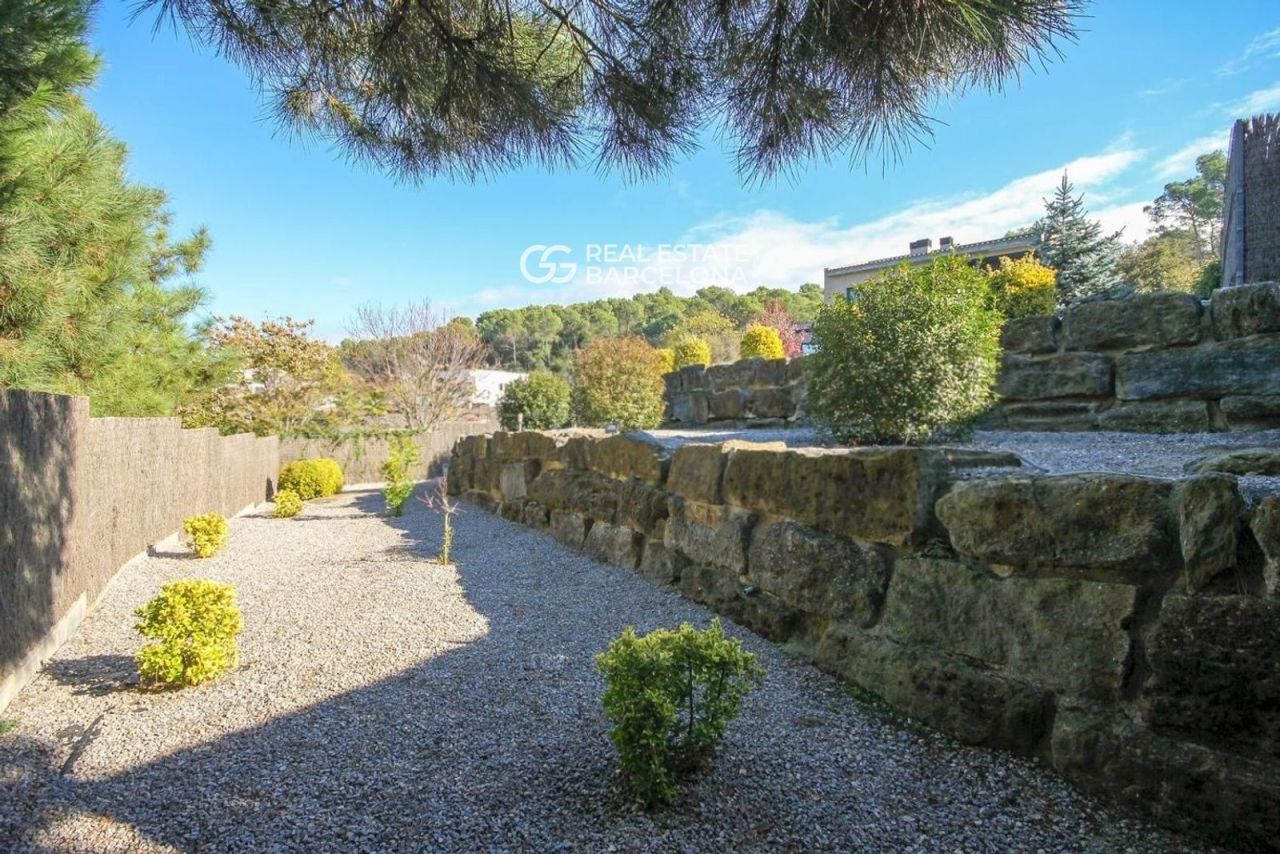 Дом в Барселоне, Испания, 537 м² - фото 15