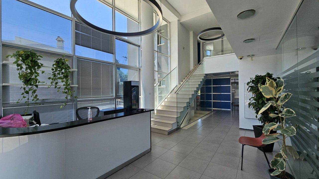 Офис в Пафосе, Кипр, 465 м² - фото 11
