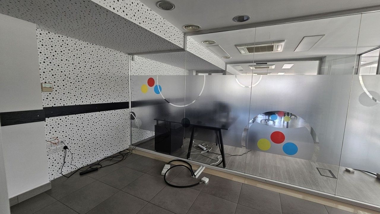 Офис в Пафосе, Кипр, 465 м² - фото 12