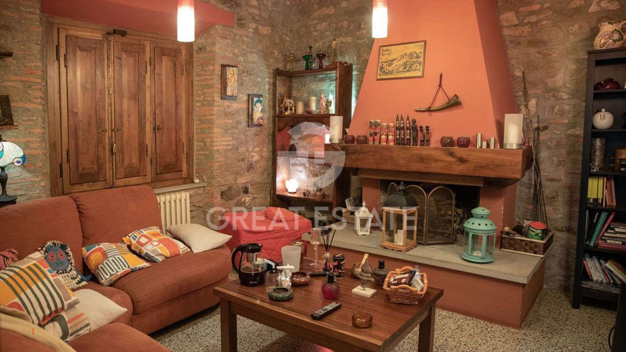 Дом в Кьянти, Италия, 336.7 м² - фото 11