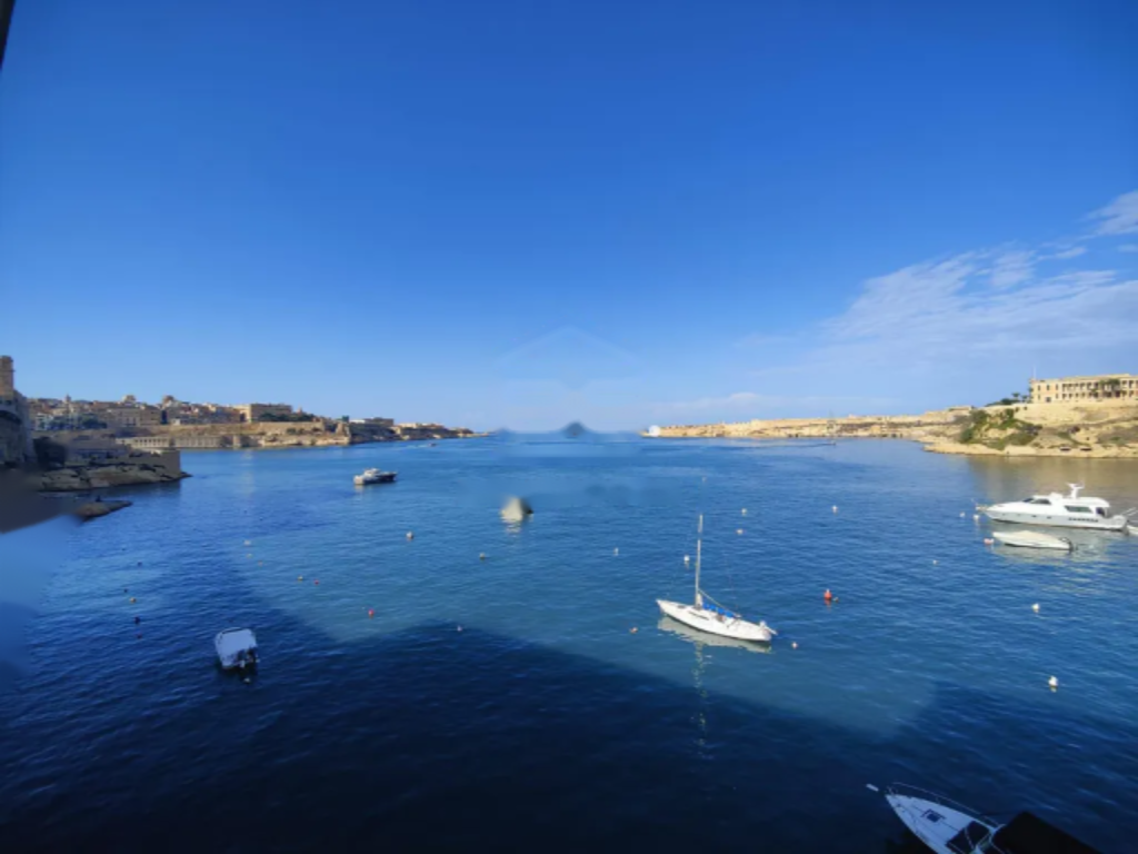 Квартира в Биргу, Мальта, 122 м² - фото 1