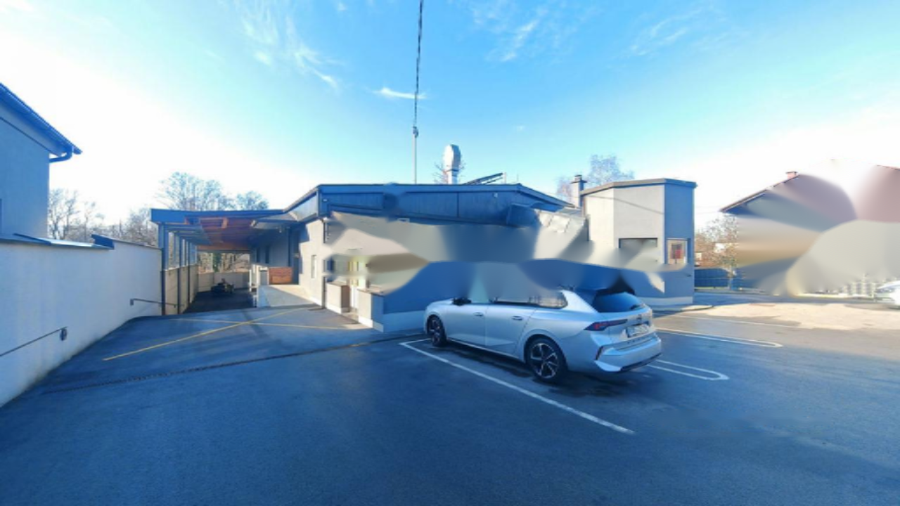 Офис в Любляне, Словения, 981 м² - фото 1