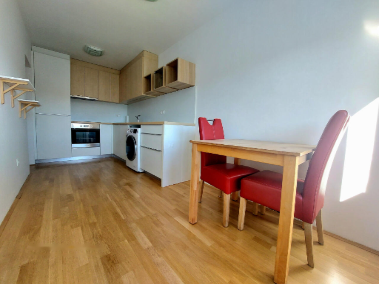 Квартира в Любляне, Словения, 38 м² - фото 1