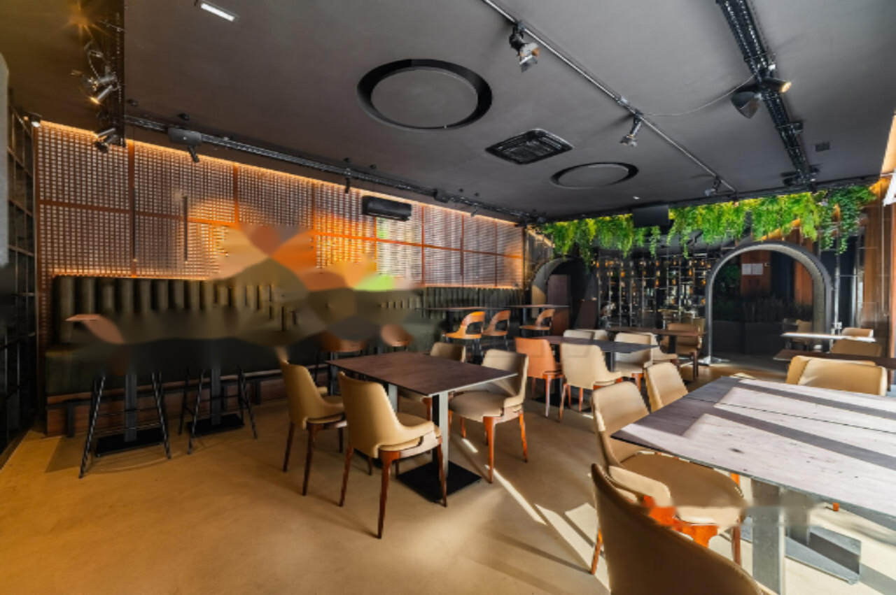 Офис в Любляне, Словения, 383 м² - фото 1