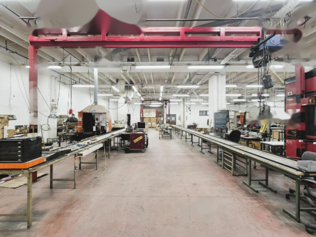 Офис в Любляне, Словения, 1 500 м² - фото 1