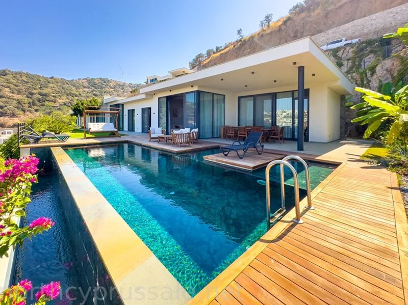 Вилла в Яликаваке, Турция, 396 м² - фото 1