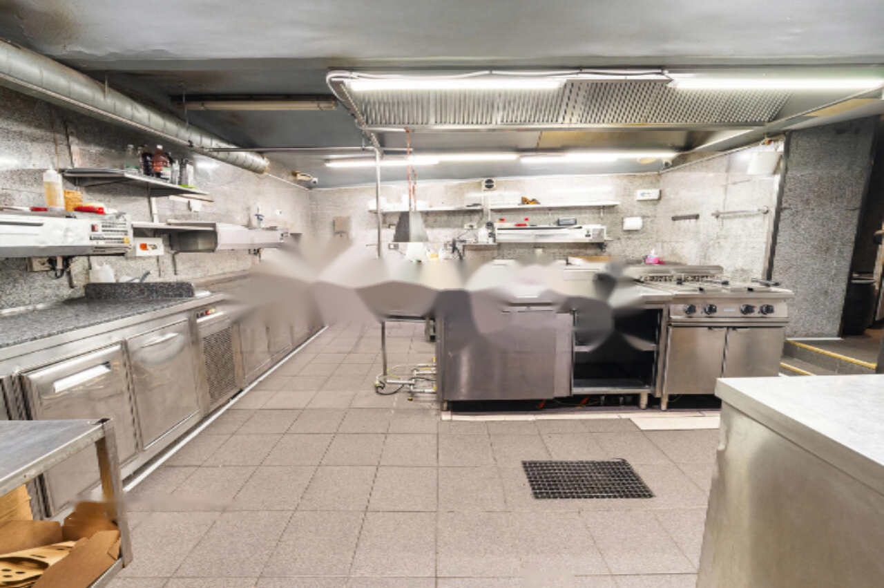 Офис в Любляне, Словения, 383 м² - фото 9