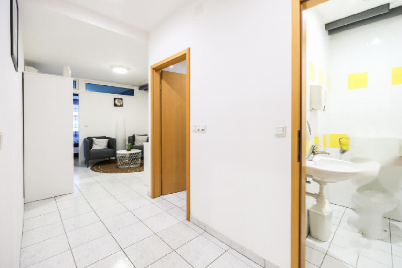 Офис в Любляне, Словения, 445 м² - фото 12