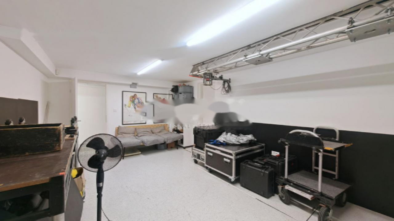 Офис в Любляне, Словения, 981 м² - фото 16