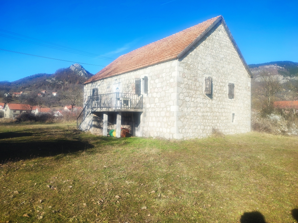 Дом в Никшиче, Черногория, 120 м² - фото 3