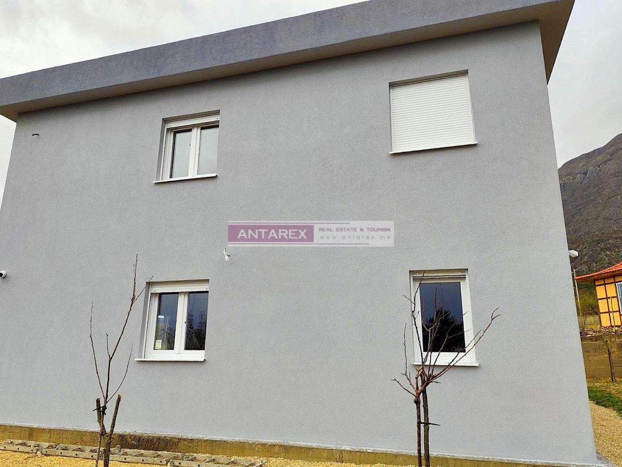 Вилла в Херцег-Нови, Черногория, 235 м² - фото 11