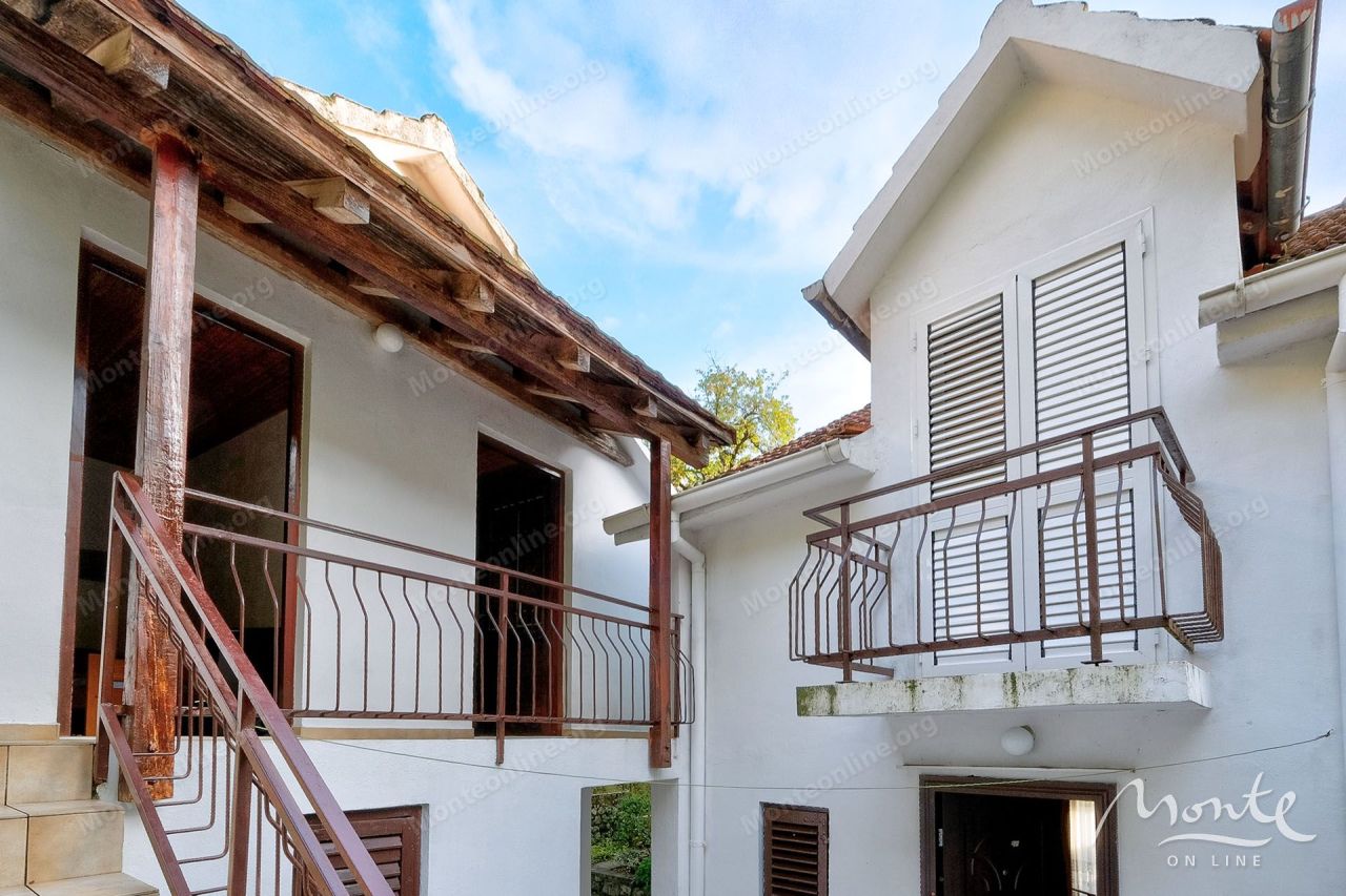 Вилла в Ораховаце, Черногория, 67 м² - фото 10