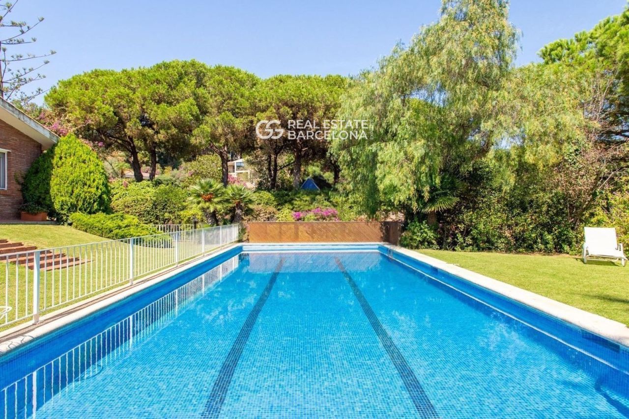 Дом Barcelona, Sant Andreu de Llavaneres, Испания, 543 м² - фото 5