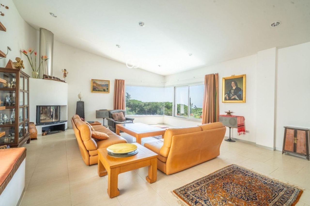 Шале Barcelona, Sant Andreu de Llavaneres, Испания, 446 м² - фото 13