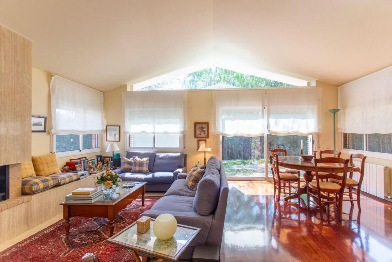 Дом Barcelona, Sant Andreu de Llavaneres, Испания, 543 м² - фото 14