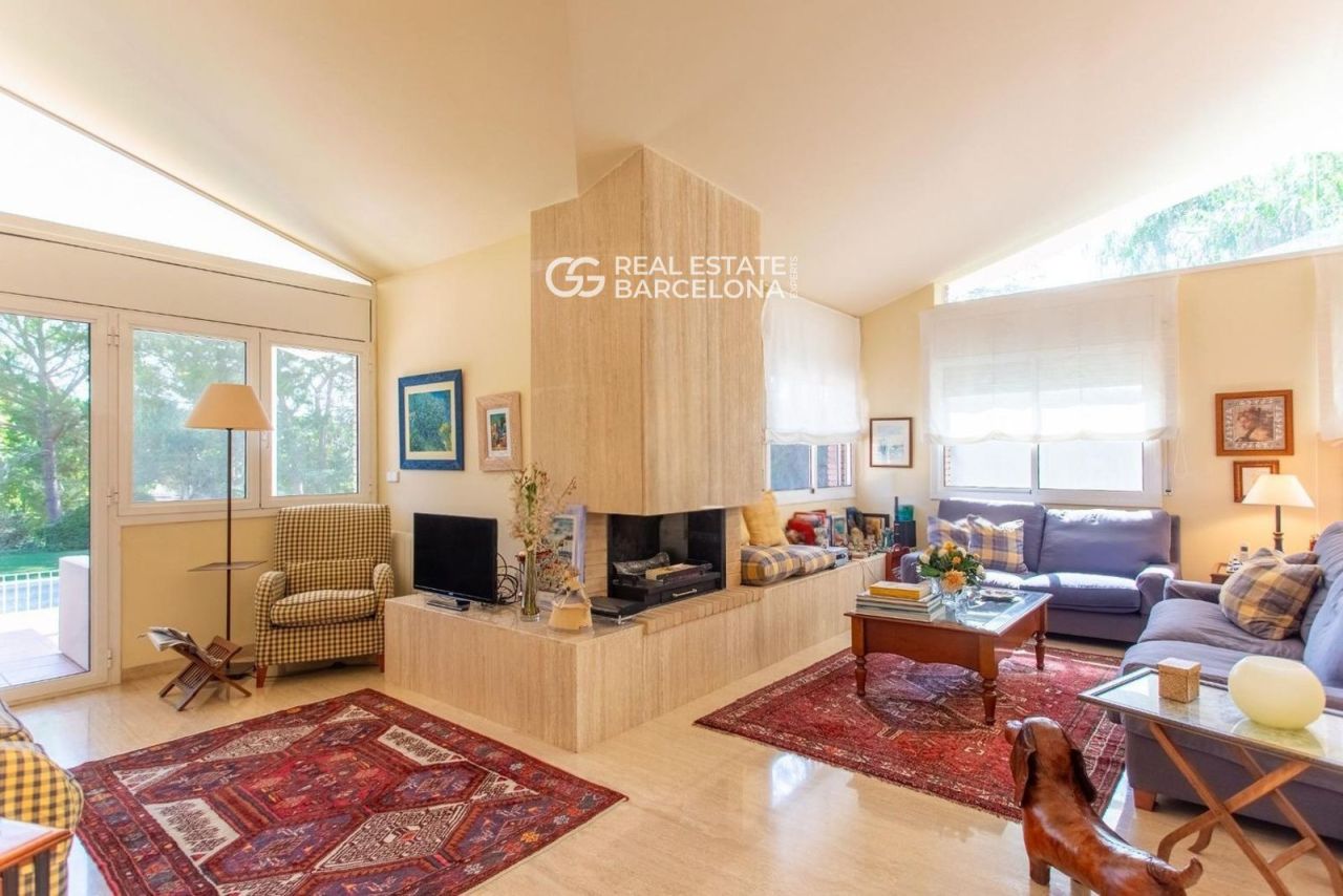 Дом Barcelona, Sant Andreu de Llavaneres, Испания, 543 м² - фото 17