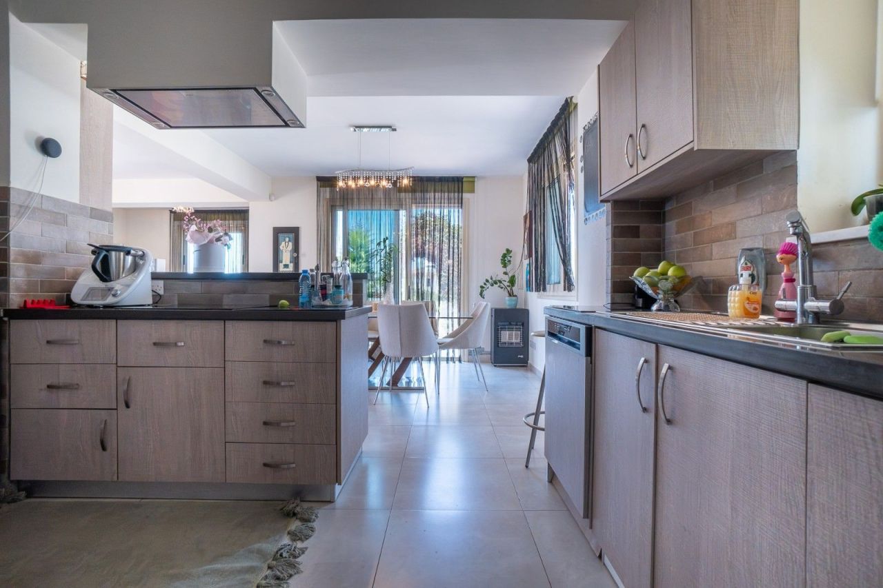 Вилла в Пафосе, Кипр, 176 м² - фото 13