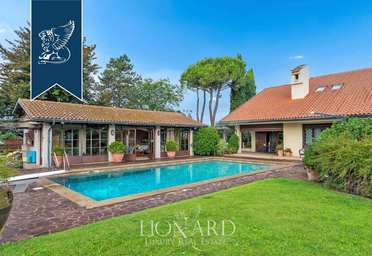 Вилла в Виченце, Италия, 1 050 м² - фото 2