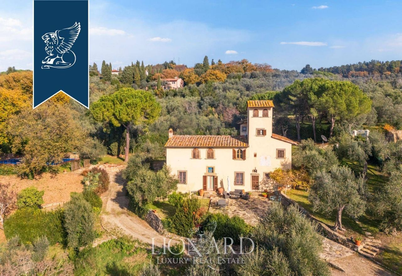 Вилла во Флоренции, Италия, 400 м² - фото 4