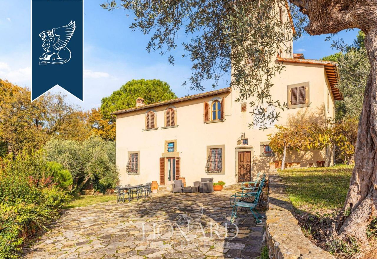 Вилла во Флоренции, Италия, 400 м² - фото 6