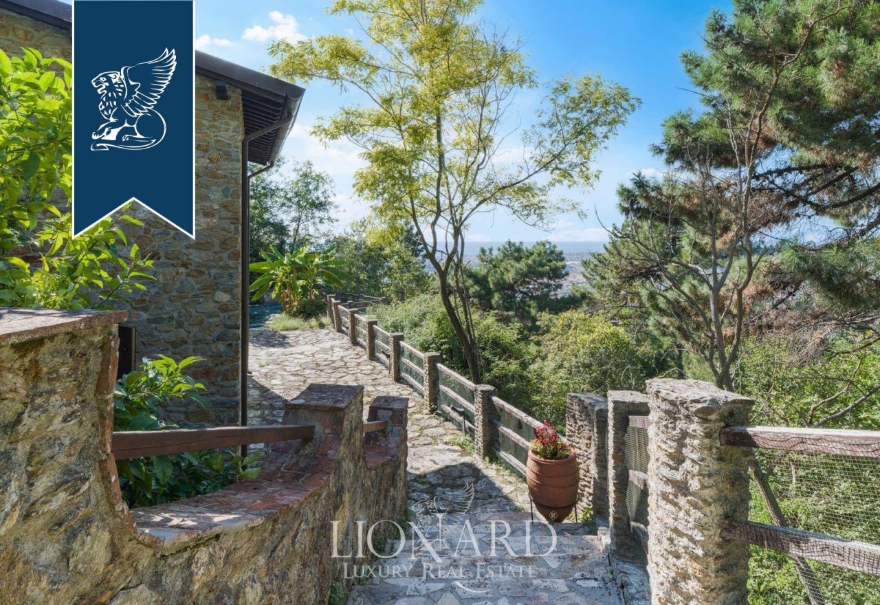 Вилла в Пьетрасанте, Италия, 500 м² - фото 6