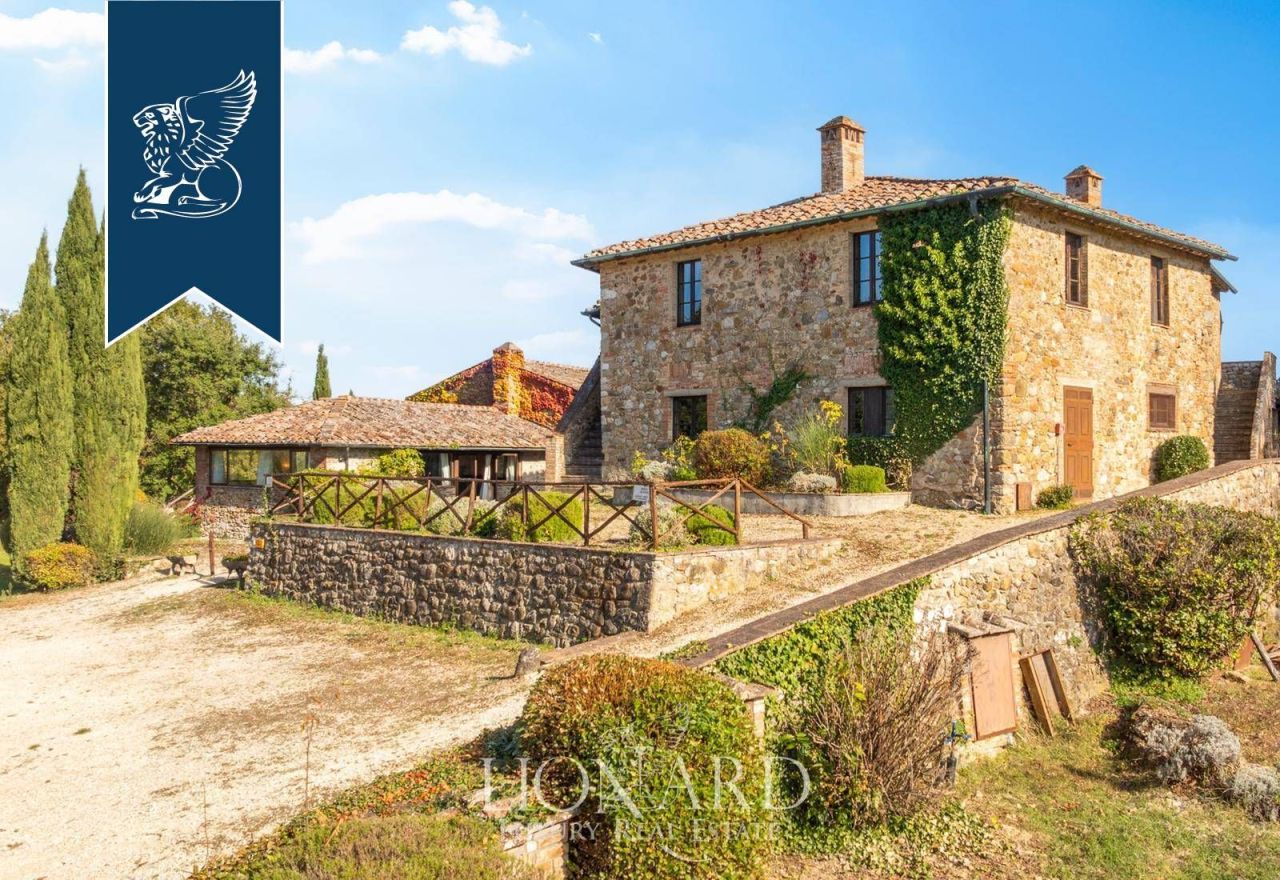 Ферма в Сиене, Италия, 900 м² - фото 8