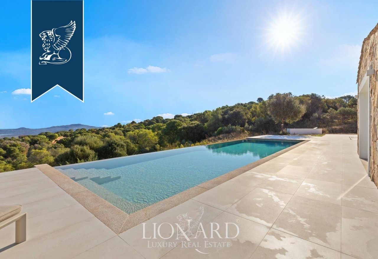 Вилла в Ольбии, Италия, 300 м² - фото 9