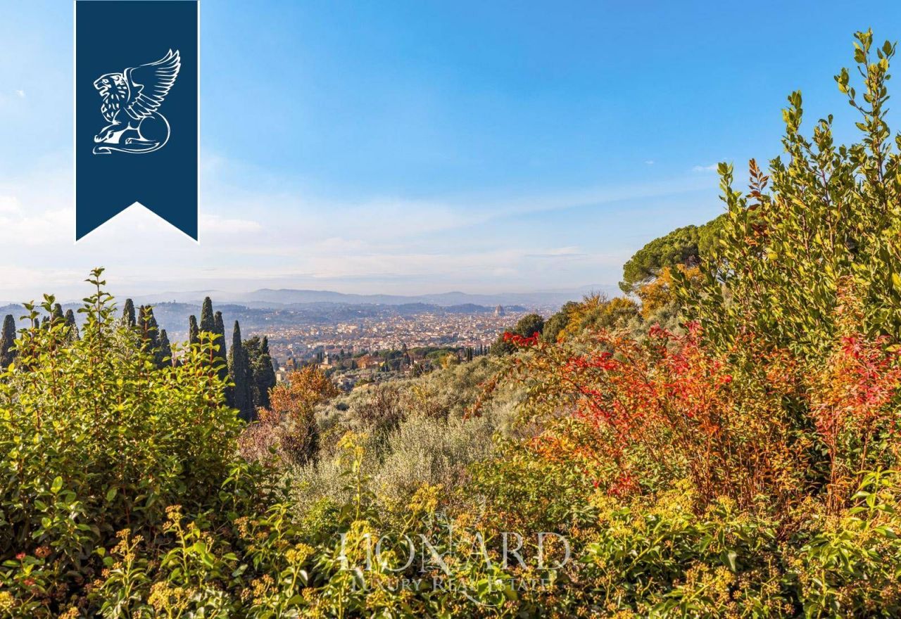 Вилла во Флоренции, Италия, 400 м² - фото 9