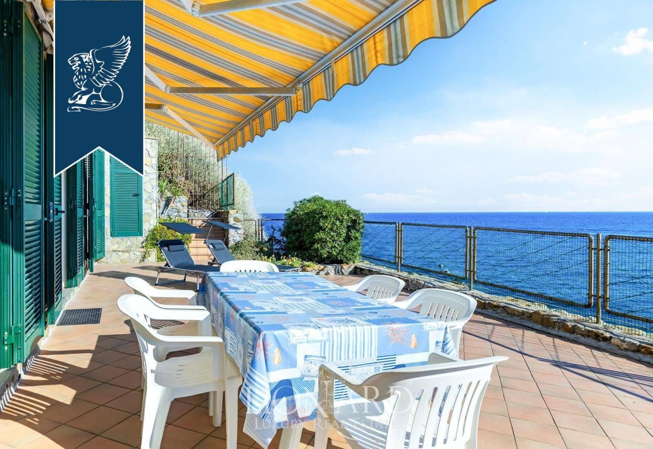 Апартаменты в Империи, Италия, 190 м² - фото 10