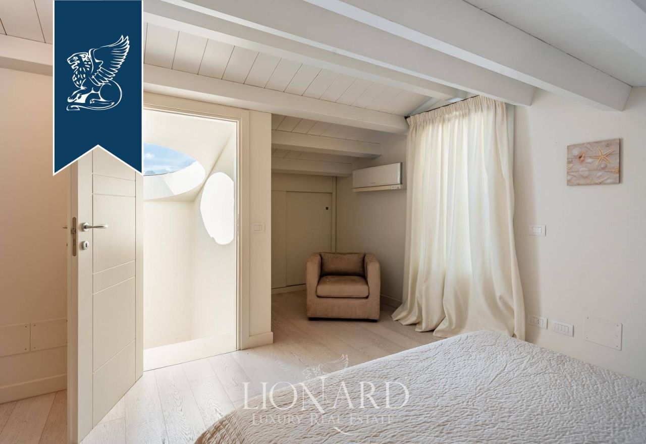 Вилла в Форте деи Марми, Италия, 240 м² - фото 19