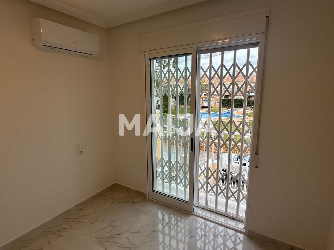 Дом в Торревьехе, Испания, 75 м² - фото 14