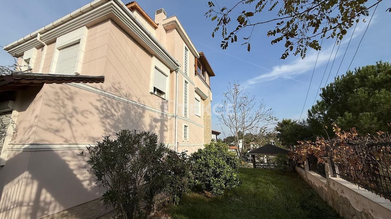 Вилла Гюзельбахче, Турция, 200 м² - фото 3