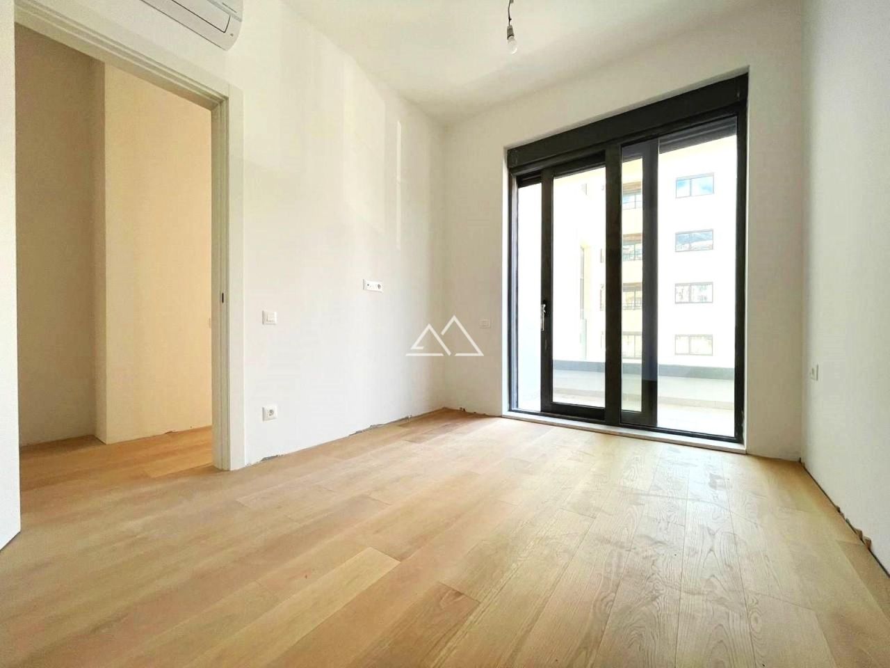 Апартаменты в Бечичи, Черногория, 74 м² - фото 2