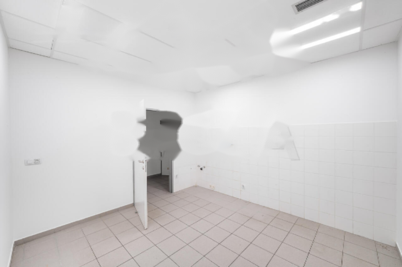 Офис в Любляне, Словения, 458 м² - фото 10