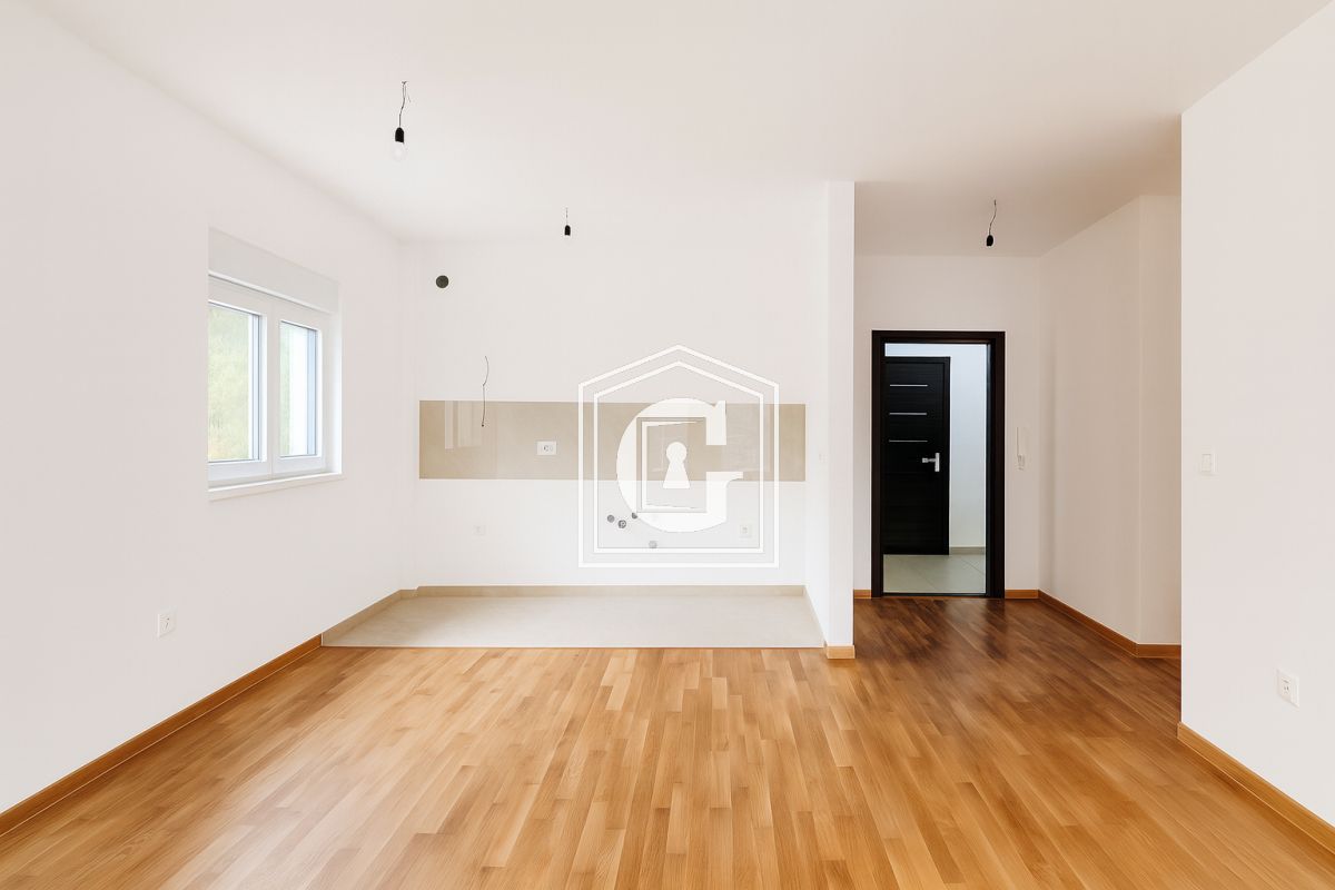 Апартаменты в Бечичи, Черногория, 46 м² - фото 1