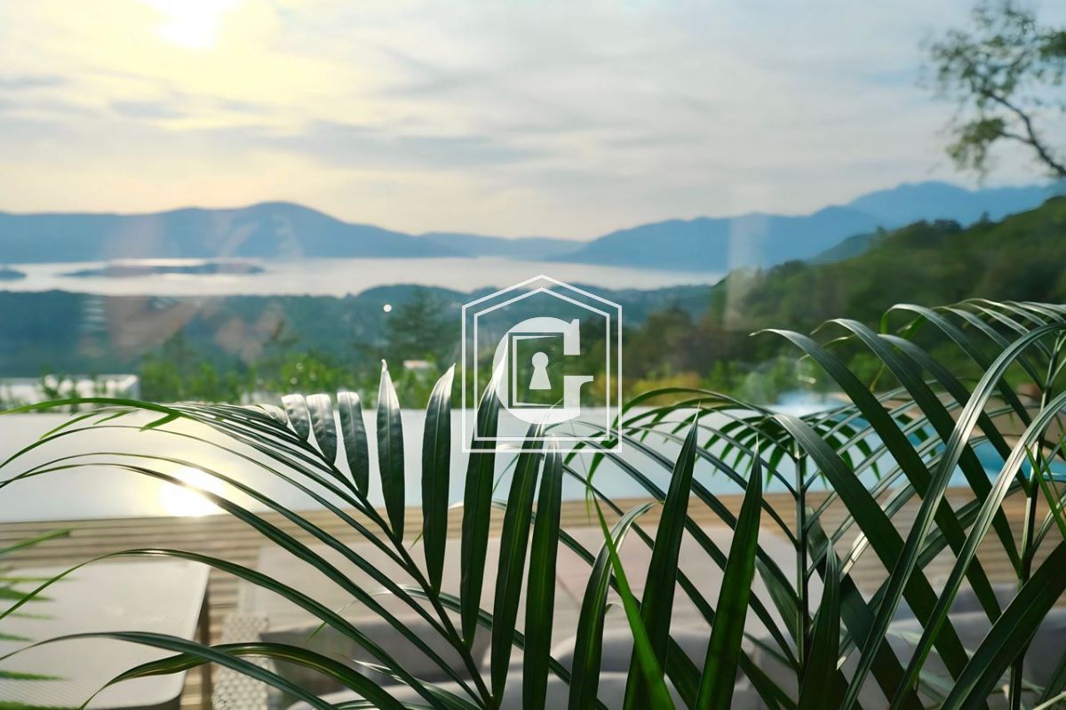 Вилла в Каваче, Черногория, 180 м² - фото 2