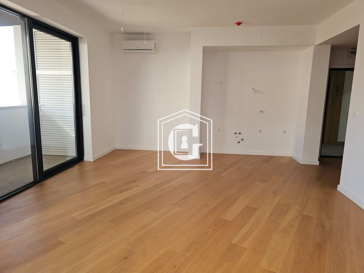 Апартаменты в Бечичи, Черногория, 66 м² - фото 3