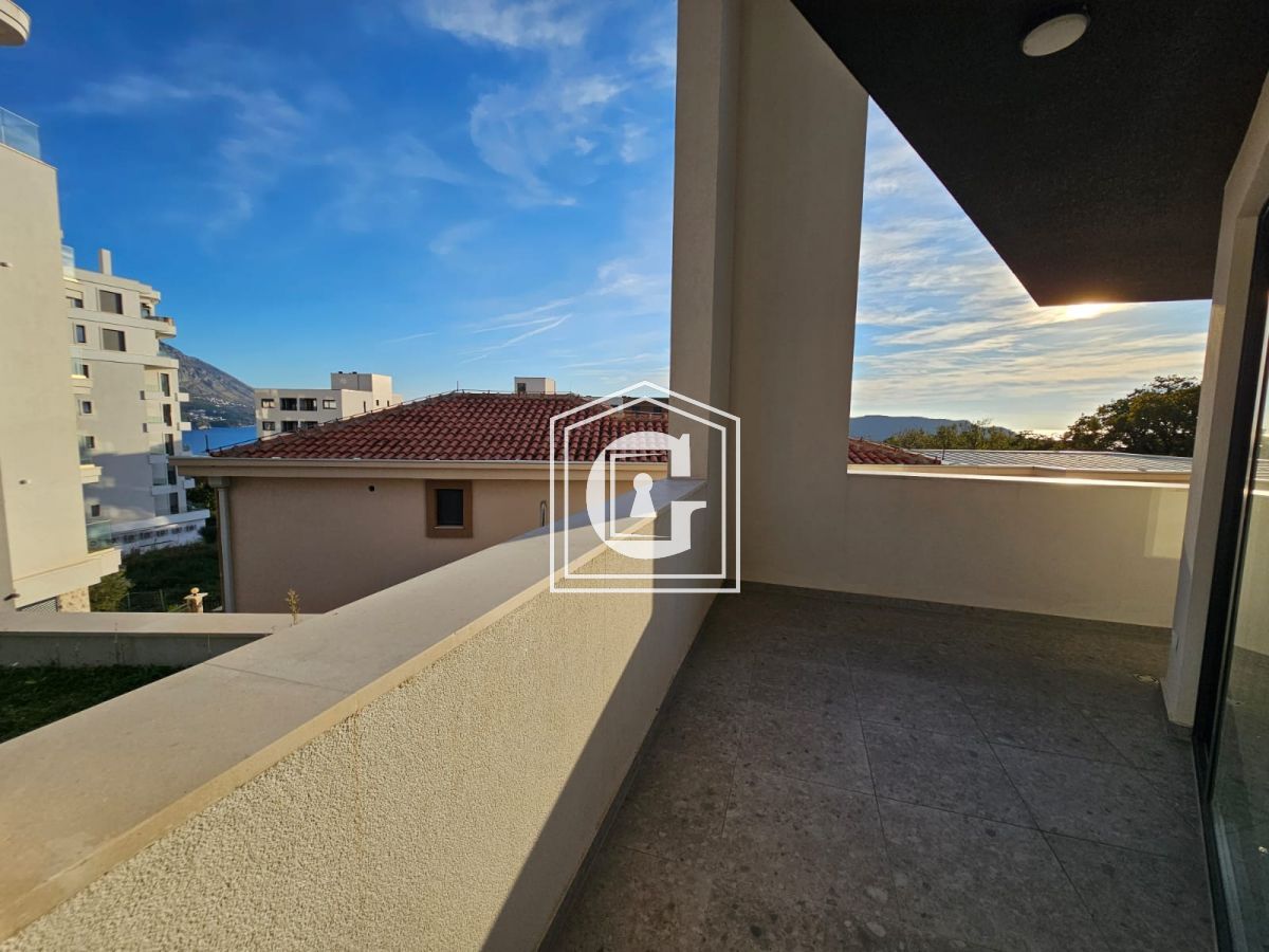 Апартаменты в Бечичи, Черногория, 67 м² - фото 10