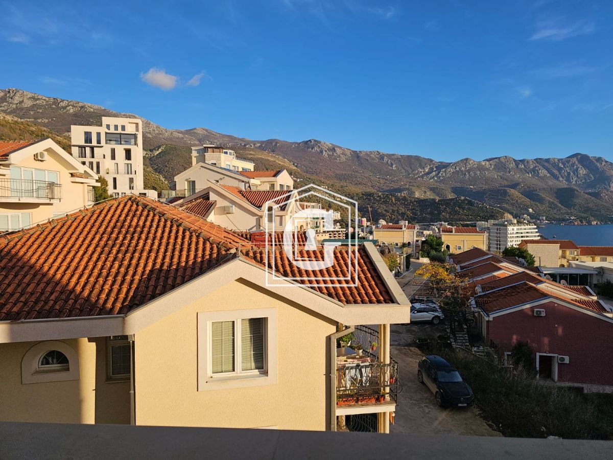 Апартаменты в Бечичи, Черногория, 66 м² - фото 12